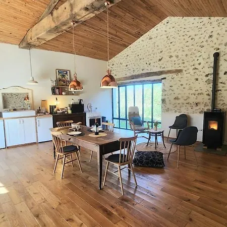Le Repos Des Oliviers Holiday home *